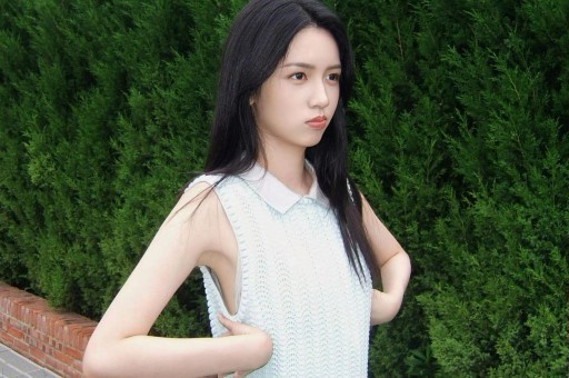 娱乐圈大爆料：小牌大耍、女星怀4胎、顶流丑闻频出黄晓明事件最意外